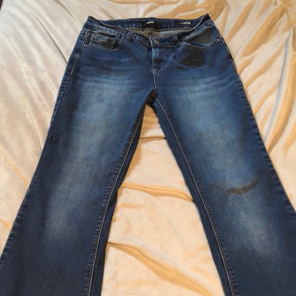 Kensie Jeans Daring High Rise Flare - Picture 5 of 5